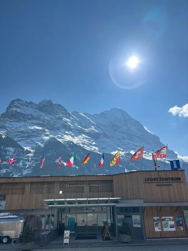 Teamwork on the ice – UBS Tournament Grindelwald